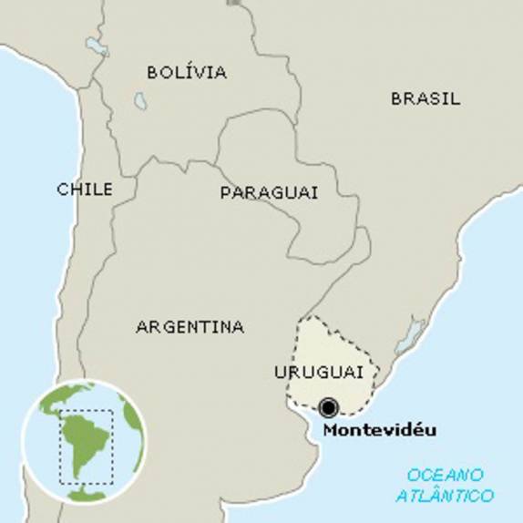 O Uruguai fica encravado entre os dois gigantes do continente, Brasil e Argentina